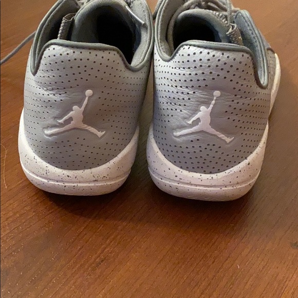 Jordan Shoe eclipse - Picture 4 of 5